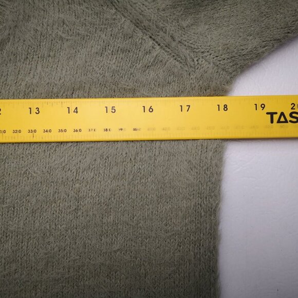 Ricki's Ladies Size Small Sage Green V-neck Eyelash Knit Straight Fit Sweater - Picture 6 of 8